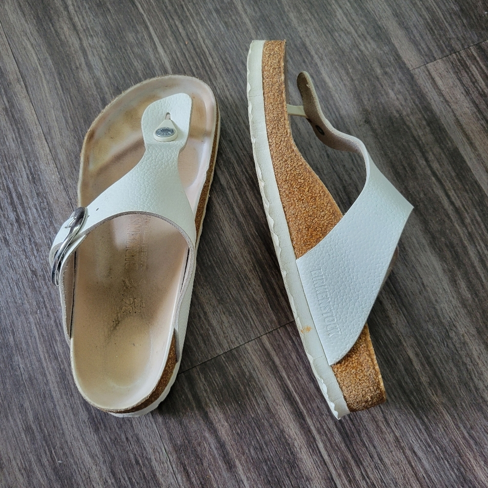 Birkenstock white leather gizeh big buckles sandals 36
